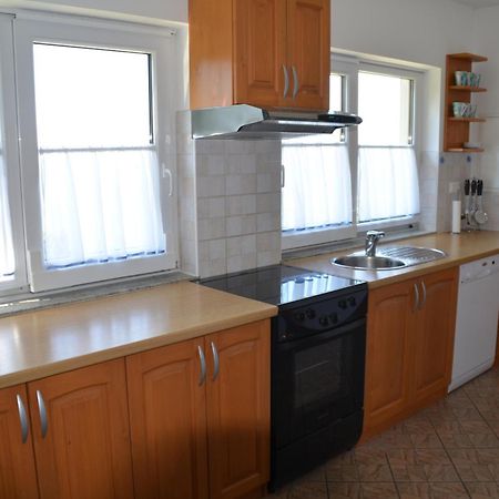 Apartmaji Srnca Церкно Екстер'єр фото