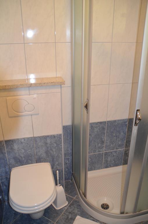 Apartmaji Srnca Церкно Екстер'єр фото